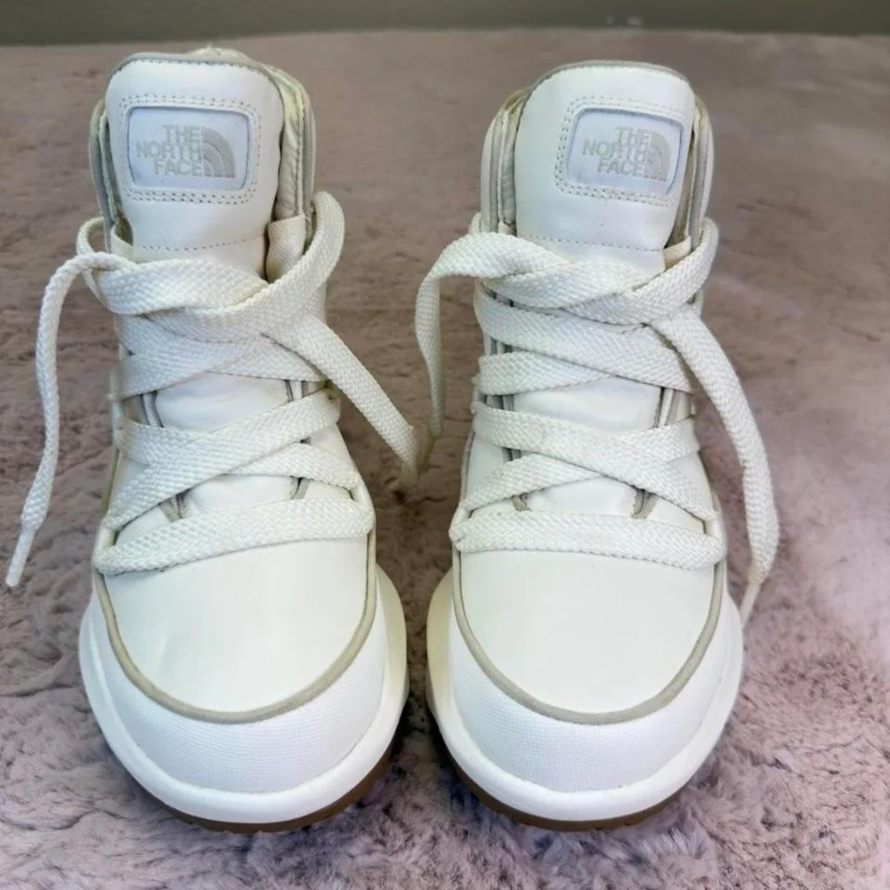 The North Face Platform Winter Boots – Cream / Ivory‎